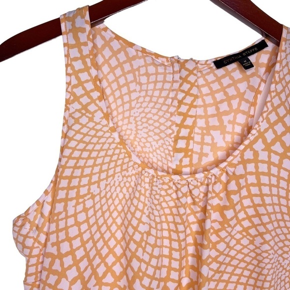CYNTHIA STEFFE Zipper Back Sleeveless Top Size Medium in Orange and White Spiral - Picture 7 of 15